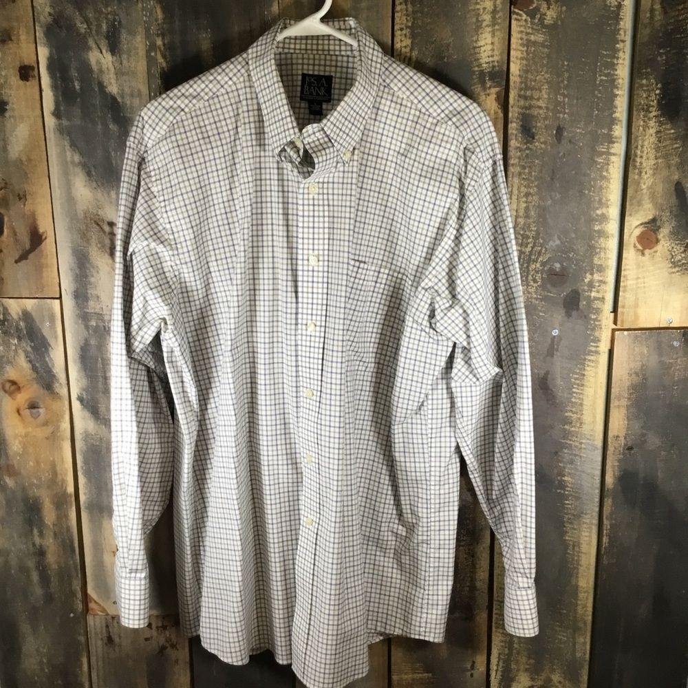 Jos A Banks casual / dress shirt men’s size large
